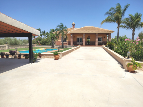 Villa for rent in Alhaurin el Grande