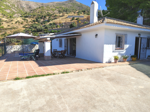 Detached Villa with Private Pool for Long-Term Rental – Valtocado, Mijas
