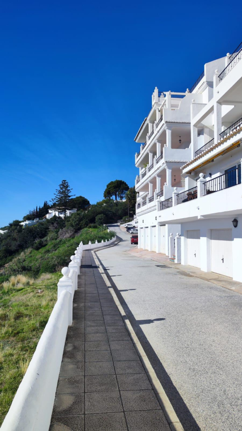 Stunning 2-Bedroom Apartment with Panoramic Sea Views – El Mirador de Mijas