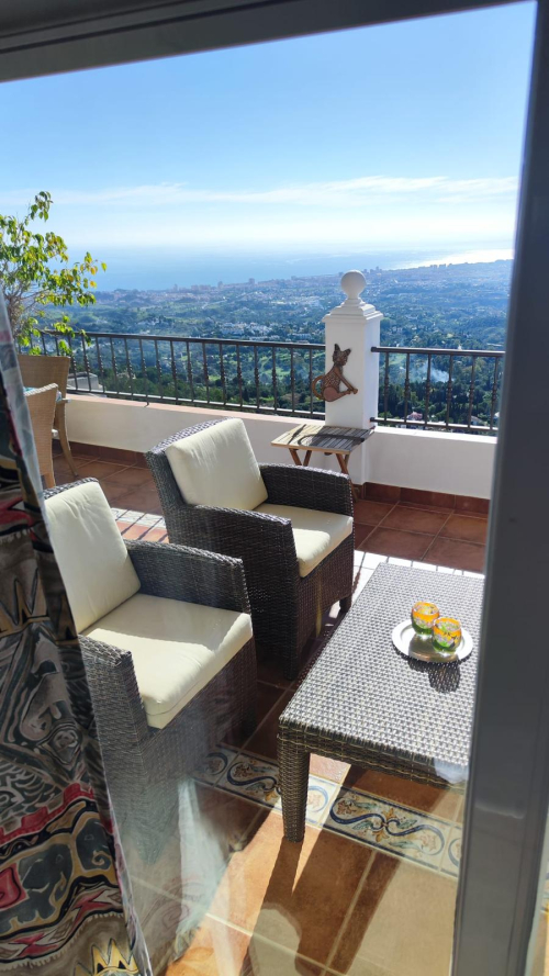 Stunning 2-Bedroom Apartment with Panoramic Sea Views – El Mirador de Mijas