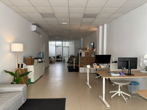 Modern Office for Sale in the Heart of Mijas Pueblo