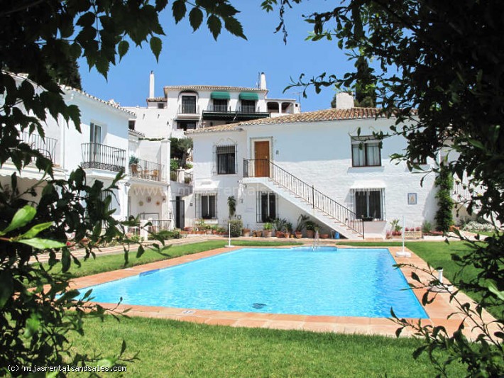 Residencia la Fuente