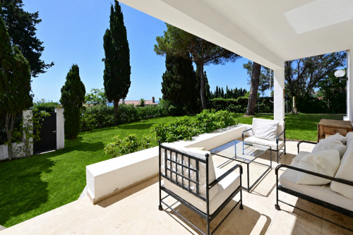 Winter Rental – Detached Villa in El Chaparral – €3,500/Month