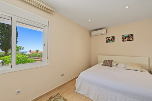 Winter Rental – Detached Villa in El Chaparral – €3,500/Month